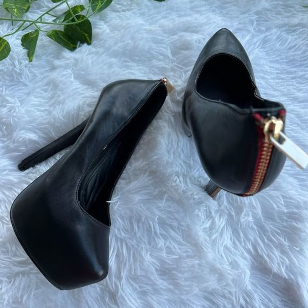 Steve Madden platform pumps size 7.5